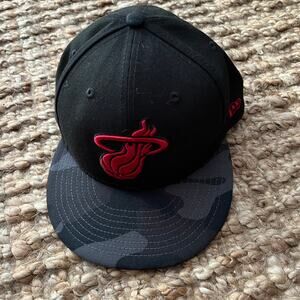 New Era Miami Heat NBA 9FIFTY Snapback Hat Black Red Camo Brim Adjustable-Unisex